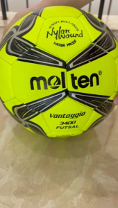 Bola Futsal Size 4 Dewasa MOLTEN VANTAGGIO 2600 | premium waterproof football sepakbola putsal kaki