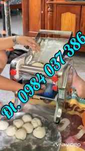 Máy cán vỏ bánh bao bánh gối bánh bột lọc chạy điện ddiefu chỉnh được độ dày mỏng