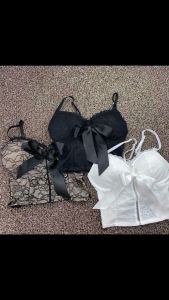 FRANK EVA Thin Foam Croptop: A Versatile Fitness Top for Women