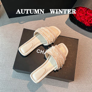 Fashionable Flat Bottom Sandals Womens Summer Outdoor Wear French Style Ladies Slip-On Breathable Comfortable Rubber Sole