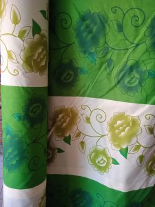 kain bahan katun meteran lebar 240cm harga per 50cm cocok buat sprei/hordeng/badcover motif love