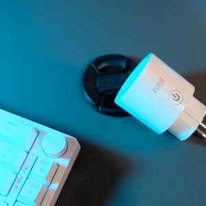 RABIT Colokan Pintar Smart Plug WiFi 16A - Works with Google Assistant Siri Alexa