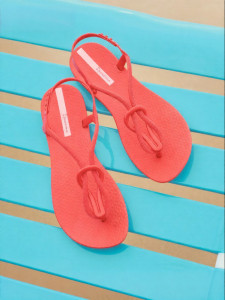Trendy Fashionable Beach Sandals