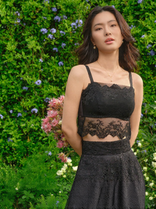 Sleek and Breathable Light Bra Large Chest Minimizing Anti-peeking