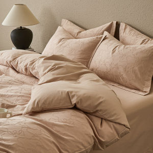 Luxury Thick Woven 4-Piece Bed Set 100-Thread-Count