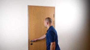 Otomatis Door Closer Penutup Pintu Otomatis Menahan 180 Derajat Non Hold Open Interkey Penahan