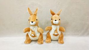 Boneka Standing Kanguru With Baby Ukuran L