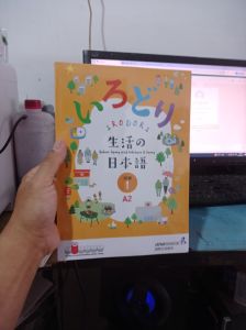 irodori full warna ukuran B5 terjemah indonesia