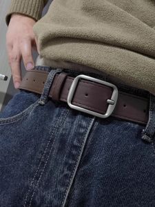 Retro Buckle Leather Belt: A Stylish & Versatile Choice for Men & Women