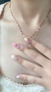 Ladamas Kalung Titanium Liontin Bulan Sabit & Hati Love Dengan Permata Berkilau KT51