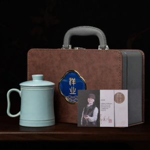 XIANGYE | Premium Separating Tea Cup Ru Kiln