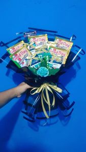 buket ultah/wedding/anniversary/wisuda bisa cod bayar ditempat anda