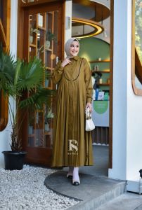 (2oN) RAFIKA MIKA ORIVA  Baju Midi Dress Silk Renda Mika Midi Dress By Rafika Store. Nazra Sha