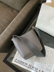 RACE CHOICE Large Capacity Commuter Tote Bag Grey Leather Bucket Crossbody Bag British Style Pure Color Casual Shoulder Bag