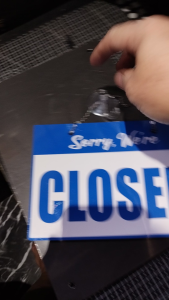 OPEN CLOSED SIGNAGES w/ CHAIN HOOK 7.8x5.5 SIZE (front and back print)