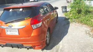 กรอบทะเบียนเพชร รุ่นพิเศษใช้เพชรเกรด5Aที่สุดแห่งความแวววาวและมีเพชรรอบขอบ แบบสั้น-สั้น แพ็คคู่ ได้2ชิ้น