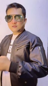 Jaket semi kulit pria terbaru