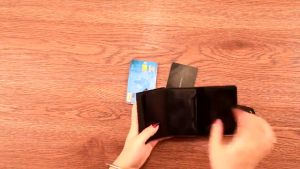 The Ultimate Guide to Men's RFID Smart Metal Thin Slim Automatic Pop Up Minimalist Wallet