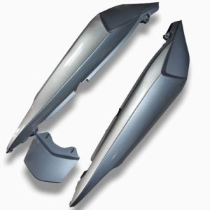 Cover Bodi Samping Belakang Yamaha Vixion Old Lama Tahun 2010-2012 Warna Perak