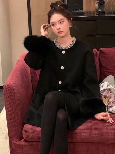 เสื้อคลุมขนสัตว์สีดำสไตล์เกาหลี ทรงหลวม แขนยาว ปกขนสัตว์ ผ้าขนสัตว์ผสม ฤดูใบไม้ร่วง/ฤดูหนาว เสื้อคลุมผู้หญิง