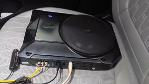 Loa Sub Gầm Ghế JBL BassPro SL 8" - Loa Siêu Trầm Sub Điện Liền Ampli Công Suất 250W Cho Ô Tô