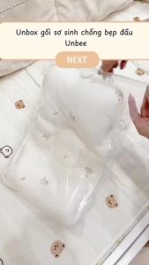 Gối sơ sinh/gối lõm chống méo đầu Unbee chất liệu Bamboo chần bông mềm mại