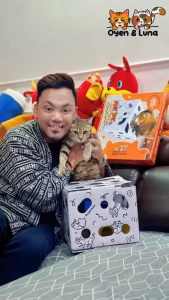 Oyen & Luna | Meow Maze