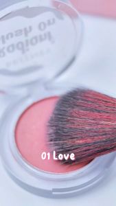 RADIANT BLUSH ON BRITNEY | PERONA PIPI