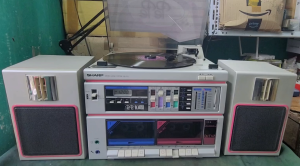 Đài Sharp TV3 - Cassette đấu giá