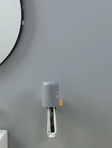 088 ที่หมุนบีบยาสีฟัน ที่เก็บแปรงสีฟัน Toothpaste squeezer toothbrush