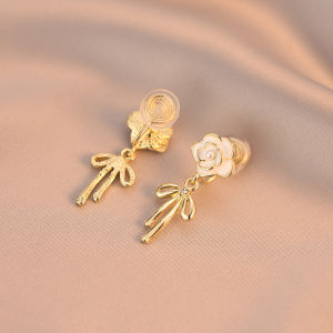 Elegant French Cherry Blossom Ear Cuff Butterfly Knot Design No Piercing Mosquito Coil Tray Fashionable Floral Ear Jewelry