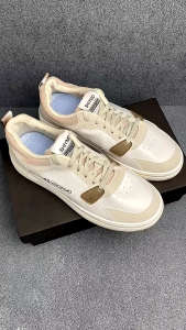 Sepatu Olahraga Pria Kasual Kekinian Sepatu Kuliah Travelling Running Shoes
