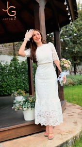 Dress Iris เดรสลูกไม้ยาว ทรงเรียบหรู ดีไซน์กระโปรงหางปลา สวยดูดี เดรสออกงาน งานบุญ งานแต่ง พร้อมส่ง S M L XL