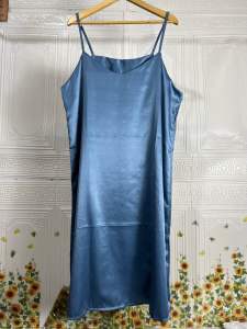 DRESS INNER SATIN JUMBO LD 120CM/DRESS TANKTOP SATIN BIGSIZE/DASTER TALI SATIN JUMBO DALAMAN DRESS BIGSZIE