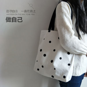 กระเป๋าผ้าใบลายจุดขนาดใหญ่สไตล์เกาหลี กระเป๋าสะพายไหล่เดียวสำหรับนักเรียน กระเป๋าใส่ของใช้สำหรับผู้หญิง กระเป๋าสะพายข้างแบบลำลอง