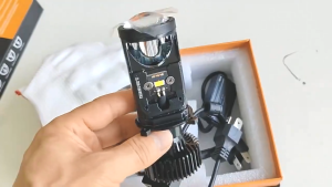 ANMINGPU 1คู่/2ชิ้น H4 ไฟหน้ารถมอเตอร์ ไซค์แบบ ไฟหน้า LED Canbus มินิโปรเจคเตอร์ ไฟติดรถยนต์โปรเจ็คเตอร์ขนาดเล็กเลนส์ Automobles การเปลี่ยนแปลงหัวหลอดไฟ Hi/Lo Beam 12V/24V RHD LHD 6500K 90W 80000LM