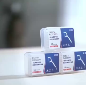 Tăm Chỉ Nha Khoa 3 Hộp (150 Cây) – Mảnh Êm Như Lụa Không Đau Nướu Làm Sạch Kẽ Răng Sâu Cực Dễ