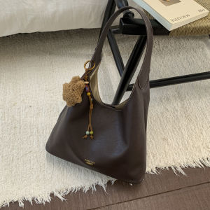 Casual Simple Womens Tote Bag Fashionable Handbag Commuter Single Shoulder Bag Leather Material Square Shape Magnetic Buckle Closure