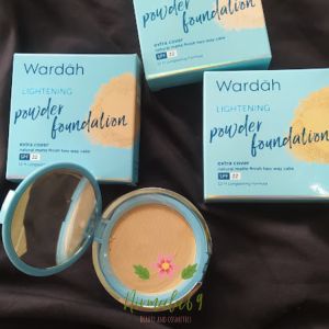 Panduan Menggunakan Foundation Tahan Lama & Bedak Ringan SPF 22 dari Wardah
