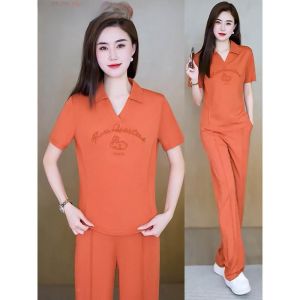 ชุดกีฬาลำลองผ้าไหมน้ำแข็งสำหรับผู้หญิง ชุดสองชิ้นคอวีแขนสั้น กางเกงขายาว แฟชั่นฤดูร้อน 2023 ลดอายุ ดีไซน์เก๋ไก๋