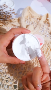 BUY 1 TAKE 1 Inguinal Whitening Cream Original Effective Whitening Buttocks Underarm Bikini Cream 25g for Underarm Singit and Butt Brightening Gentle Non irritating Brightening Armpit Inner Thigh