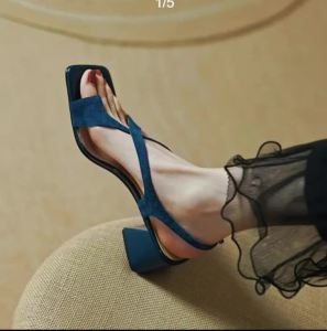 227Huilm womens high-heeled heels 2 inches high 2025 summer new leather thick-heeled cross-strap slip-on sandals womens summer belt buckle mid-heel r elegant womens shoes office shoes party shoes