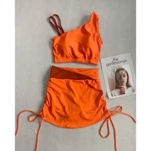 Đồ bơi nữ áo tắm croptop 3 lỗ lệch vai phối màu quần váy rút hoặc làm đồ tập đi biển đẹp du lịch  BIKINI SÀI GÒN