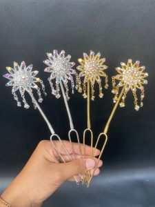 Kembang Goyang Bunga Trap