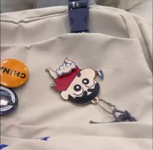 Bandai | Crayon Shin-chan Xoay Được Móc Khóa Mặt Dây Chuyền Acrylic Anime Phụ Kiện Vui Nhộn Kỳ Dị Quà Tặng Cho Bạn Bè Túi Charm Sưu Tập