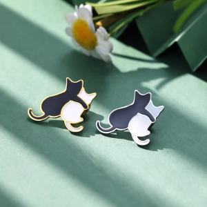 SKYRIM Stainless Steel Cat & Dog Enamel Brooch: Durable Tarnish-Resistant Animal Jewelry