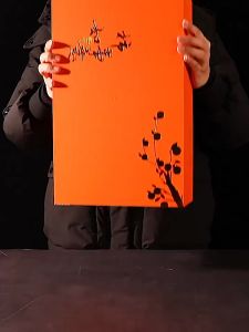 Bộ Ấm Chén Pha Trà Xoay Hình Qủa Hồng Hộp Qùa Tặng Biếu Sang Trọng Cao Cấp