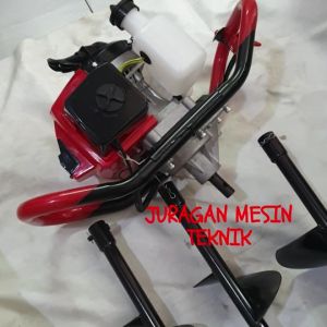 Mesin Bor Tanah Auger 63 Matrix 2 Tak: Alat Penting untuk Pertanian