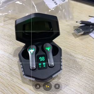 หูฟังบลูทูธ TWS T33 หูฟังรุ่นใหม่บลูทูธV5.2+EDR หูฟังไร้สาย ตัดเสียงรบกวน หูฟัง เสียงฟังชัดHD+แสงไฟ LED