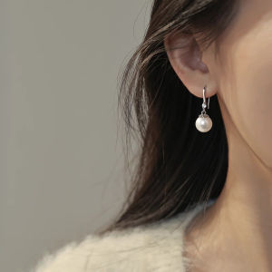French Pearl Pendant Earrings Women Luxury Sensation Elegant Fashion Hoops Alloy Plated Silver Gold Jewelry Ear Hooks